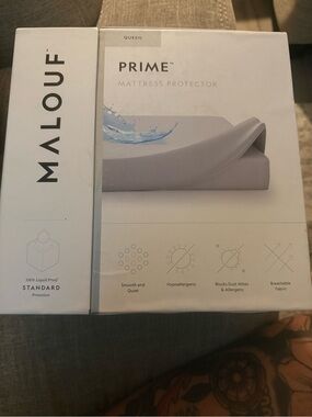 Malouf Prime Queen Mattress Protector - White